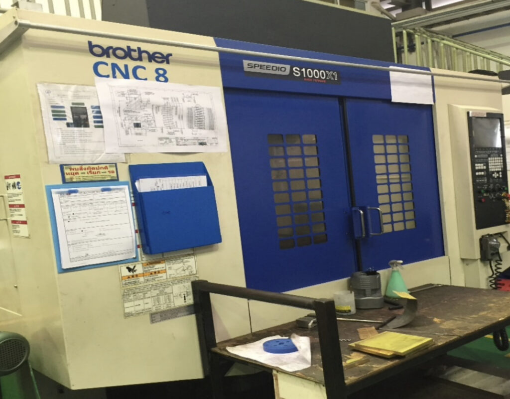 CNC-Bearbeitungszentren (Fräsen) — Maschine 9